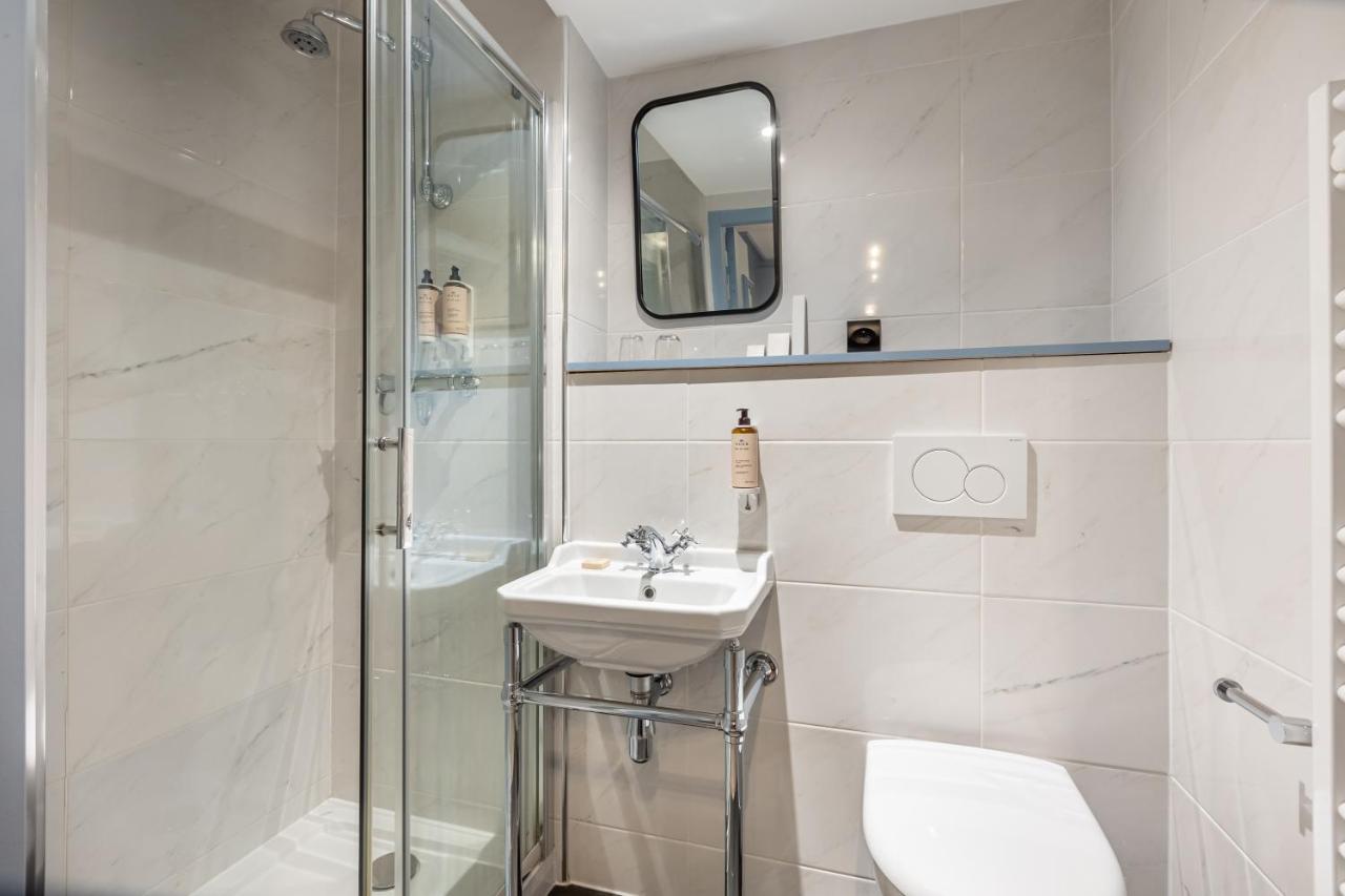 Le Nest By Sweett Hotel Parijs Buitenkant foto